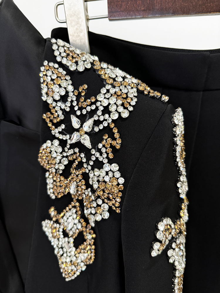 Conjunto de Blazer e Calças de - Female Formal Wear avaliação e preço
